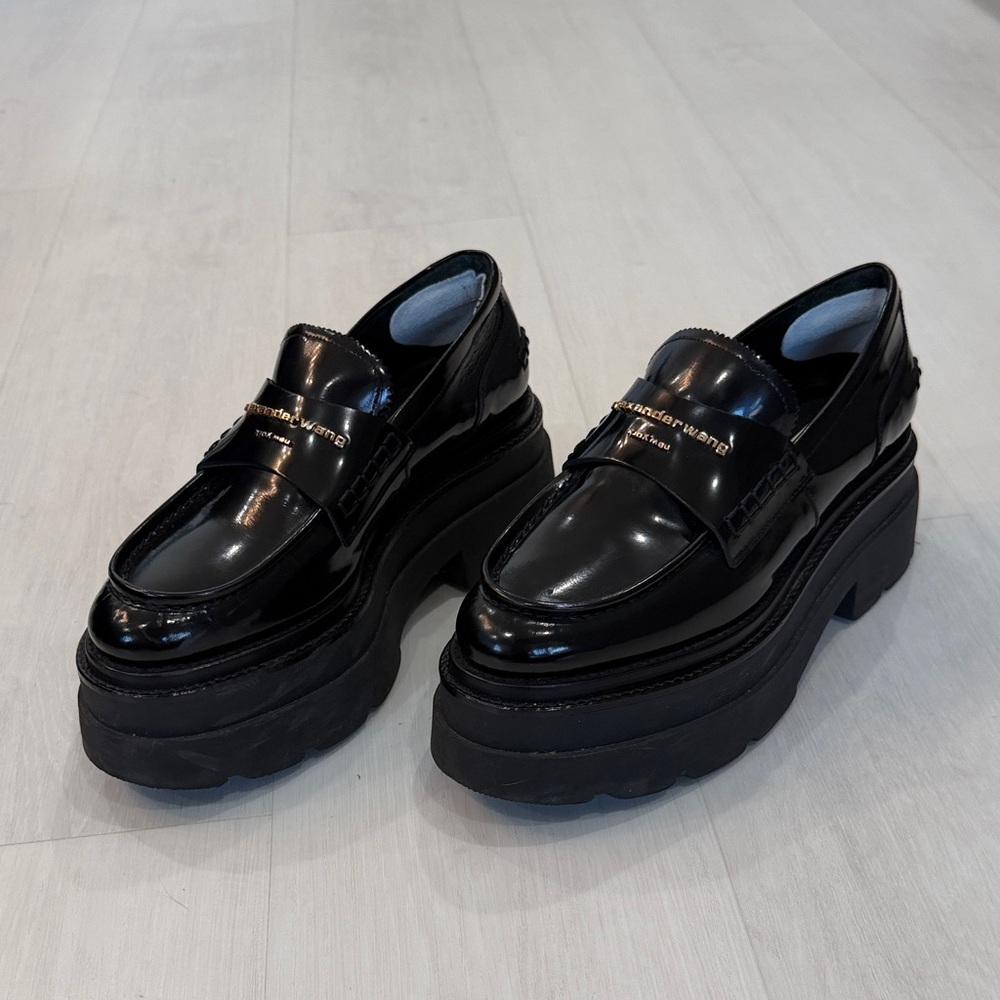 Alexander Wang Black Patent Carter Platform Loafers – Size 40 (US 9)